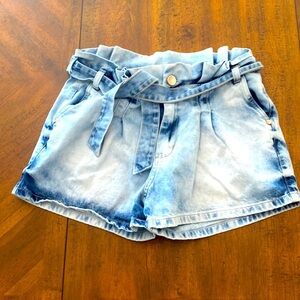 Pisom luxury denim high waisted shorts size euro 40 US 8